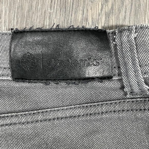 Akademiks Grey Jeans - Picture 5 of 7